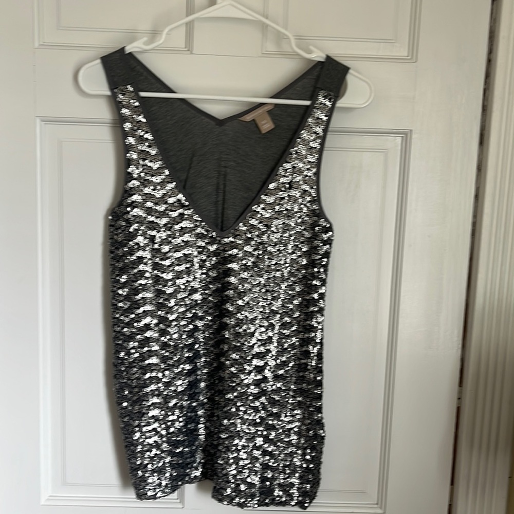 Banana Republic Grey Sequin tank top size xs